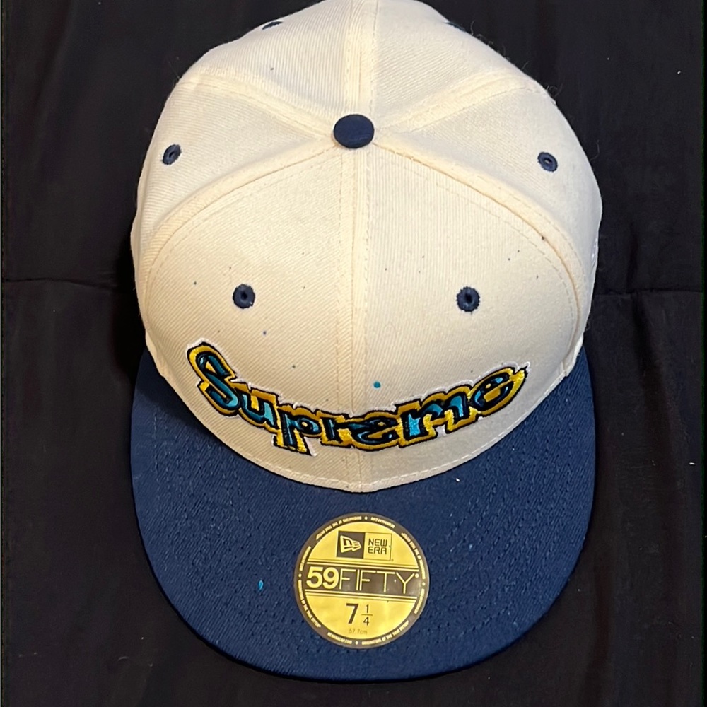 Supreme, new era fitted hat